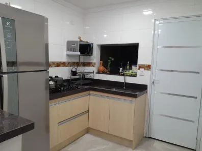 Sobrado com 3 Quartos à venda, 200m² no Vila das Valsas, São Bernardo do Campo