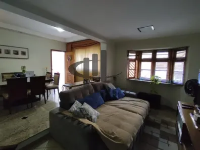 Casa com 3 Quartos à venda, 250m² no Santa Paula, São Caetano do Sul