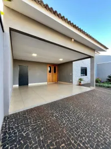 Casa com 4 Quartos à venda, 320m² no Residencial Interlagos, Rio Verde