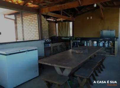 Casa com 3 Quartos à venda, 180m² no Industrial, Contagem