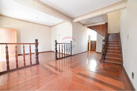 Casa com 3 Quartos à venda, 188m² no Democrata, Juiz de Fora
