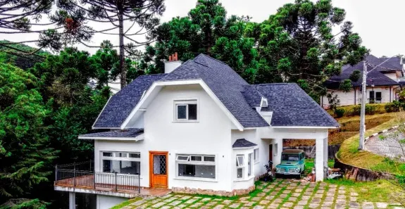Casa com 5 Quartos à venda, 350m² no , Campos do Jordão