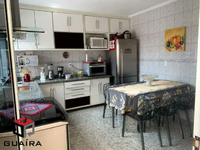 Sobrado com 3 Quartos à venda, 235m² no Jardim Cristiane, Santo André