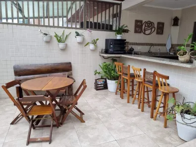 Casa com 3 Quartos à venda, 159m² no Embaré, Santos