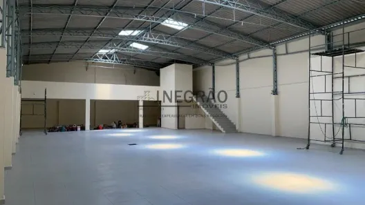 Galpão/Depósito/Armazém à venda, 1000m² no Vila Nancy, São Paulo