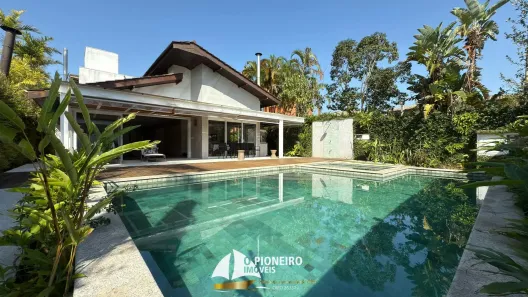 Casa de Condomínio com 5 Quartos para alugar, 450m² no Baleia, São Sebastião