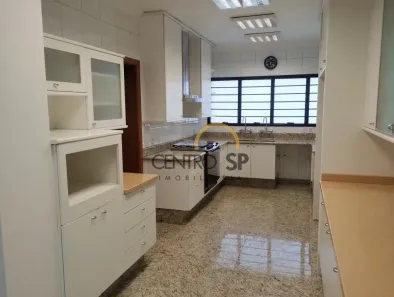 Apartamento com 4 Quartos para alugar, 420m² no Vila Samaritana, Bauru