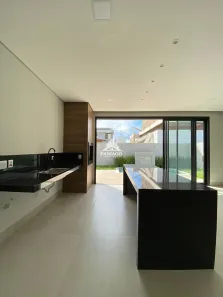Sobrado com 3 Quartos à venda, 250m² no Ribeirão do Lipa, Cuiabá