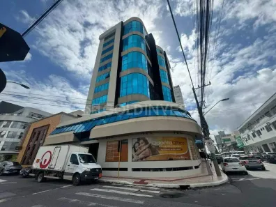 Sala Comercial para alugar, 93m² no Centro I, Brusque