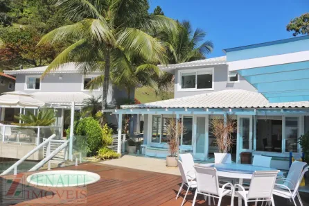 Casa com 9 Quartos à venda, 450m² no Retiro (Cunhambebe), Angra dos Reis