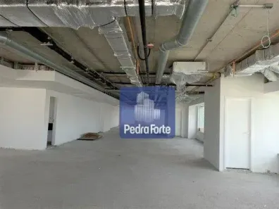 Sala Comercial para alugar, 900m² no Várzea da Barra Funda, São Paulo