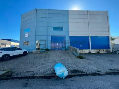 Galpão/Depósito/Armazém para alugar, 750m² no Brejarú, Palhoça