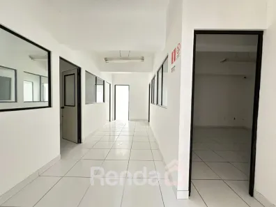 Sala Comercial para alugar, 205m² no Centro Histórico, Porto Alegre