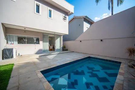 Casa com 3 Quartos à venda, 260m² no Parque Nova Jandira, Jandira