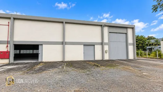 Imóvel Comercial para alugar, 700m² no Itoupava Central, Blumenau
