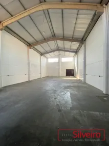 Galpão/Depósito/Armazém para venda ou aluguel, 210m² no Jardim Leopoldina, Porto Alegre