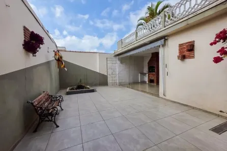 Sobrado com 4 Quartos à venda, 240m² no Vila Camilópolis, Santo André