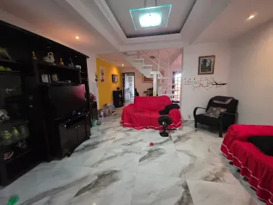 Sobrado com 3 Quartos à venda, 214m² no Cipava, Osasco