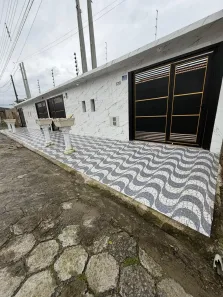 Casa com 2 Quartos à venda, 85m² no Balneario Martinez, Mongaguá