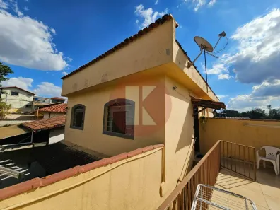 Casa com 9 Quartos à venda, 360m² no Planalto, Belo Horizonte
