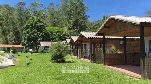 Fazenda/Sítio com 4 Quartos à venda, 193600m² no Trapiche, Macaé