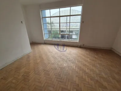 Apartamento com 3 Quartos para alugar, 120m² no Aclimação, São Paulo