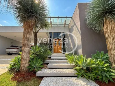 Casa com 4 Quartos à venda, 668m² no Guanabara, Londrina