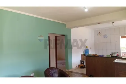 Casa com 2 Quartos para alugar, 150m² no , 