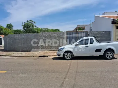 Lote/Terreno à venda, 357m² no Jardim Embaré, São Carlos