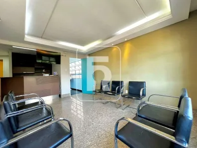 Sala Comercial à venda, 81m² no Centro, Conselheiro Lafaiete