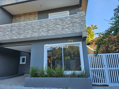 Casa com 3 Quartos à venda, 161m² no Lagoa da Conceição, Florianópolis
