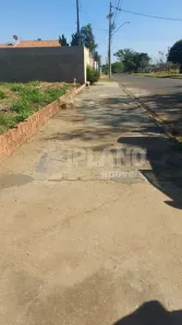 Lote/Terreno à venda, 300m² no Jardim Embaré, São Carlos