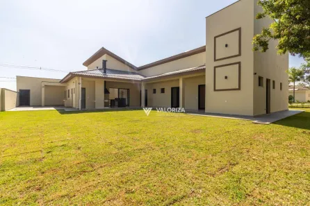 Casa de Condomínio com 3 Quartos à venda, 326m² no Barreiro, Araçoiaba da Serra