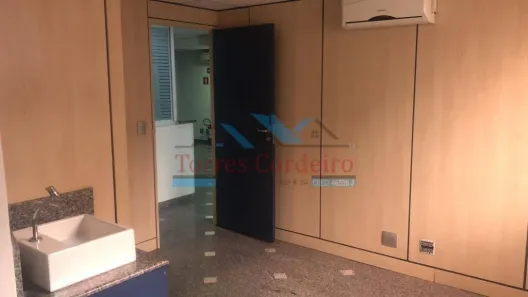 Sala Comercial para venda ou aluguel, 196m² no Jardim Paulistano, São Paulo