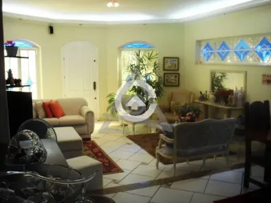 Casa com 3 Quartos à venda, 178m² no Nova Campinas, Campinas
