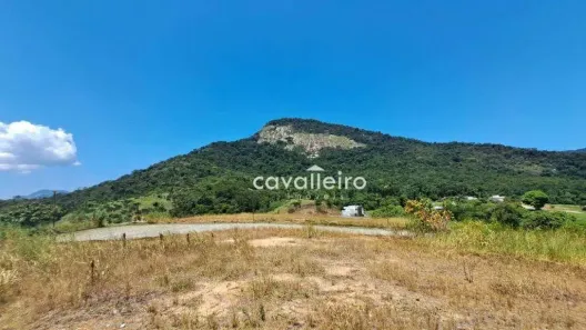 Lote/Terreno à venda, 819m² no Ubatiba, Maricá