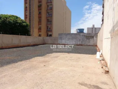 Lote/Terreno à venda, 701m² no Martins, Uberlândia