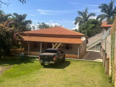 Fazenda/Sítio com 2 Quartos à venda, 600m² no Moinho, Campo Limpo Paulista