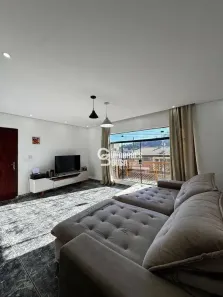 Casa com 3 Quartos à venda, 202m² no Santa Gertrudes, Jundiaí