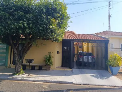 Casa com 2 Quartos à venda, 100m² no Jardim Soraia, São José do Rio Preto