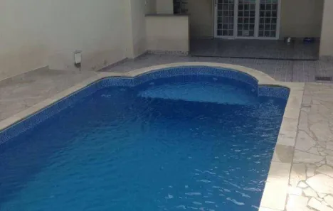Casa com 4 Quartos à venda, 217m² no Centro, Guaratinguetá