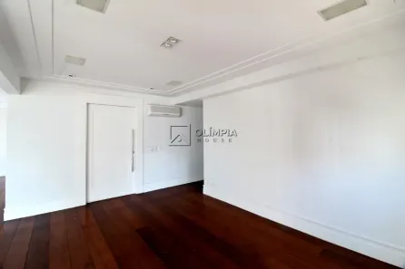 Apartamento com 3 Quartos à venda, 230m² no Moema, São Paulo
