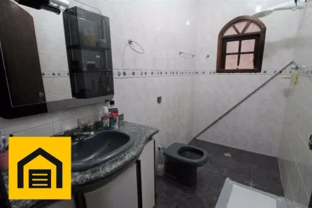 Sobrado com 3 Quartos à venda, 180m² no Vila Bocaina, Mauá