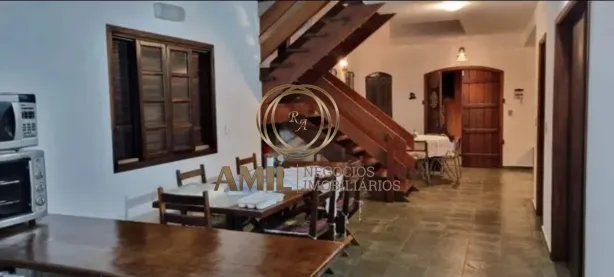 Sobrado com 4 Quartos à venda, 215m² no Massaguaçu, Caraguatatuba