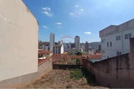 Lote/Terreno à venda, 392m² no Cidade Jardim, Juiz de Fora