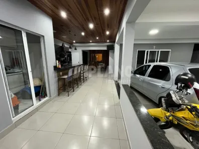Casa com 3 Quartos à venda, 150m² no Cidade Aracy, São Carlos