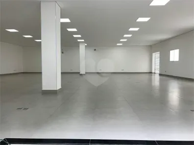 Galpão/Depósito/Armazém para venda ou aluguel, 265m² no Socorro, São Paulo