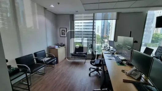 Sala Comercial para alugar, 203m² no Itaim Bibi, São Paulo
