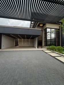 Casa com 3 Quartos à venda, 280m² no Jardim Fregadolli, Maringá