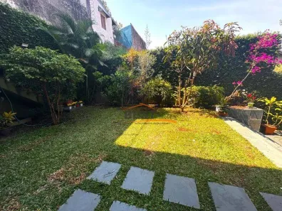 Sobrado com 3 Quartos à venda, 527m² no Vila Romana, São Paulo